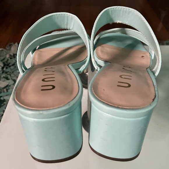 Unisa Mint Green Sandals Size 8 - Picture 3 of 4